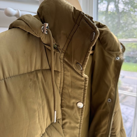 Urban Outfitters Army Green Puffer Coat - Picture 5 of 9